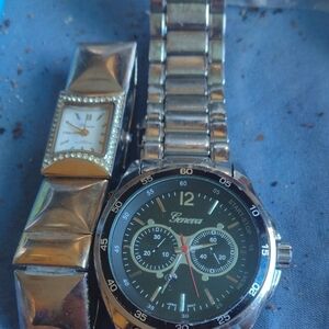 Geneva Silver and Black Watch Set